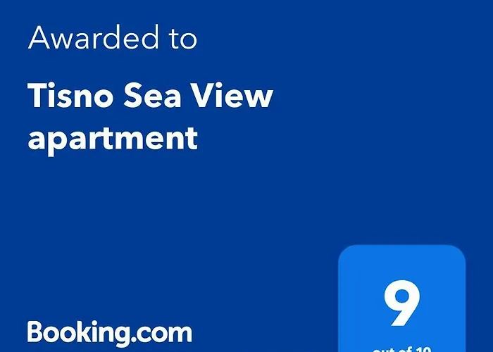 Sea View Apartment *